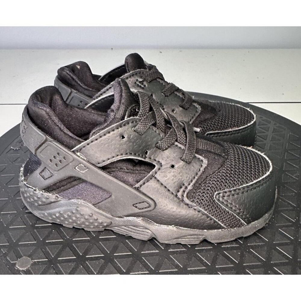 Nike Boys Huarache Run 704950-016 Black Running Shoes Sneakers Size 8C